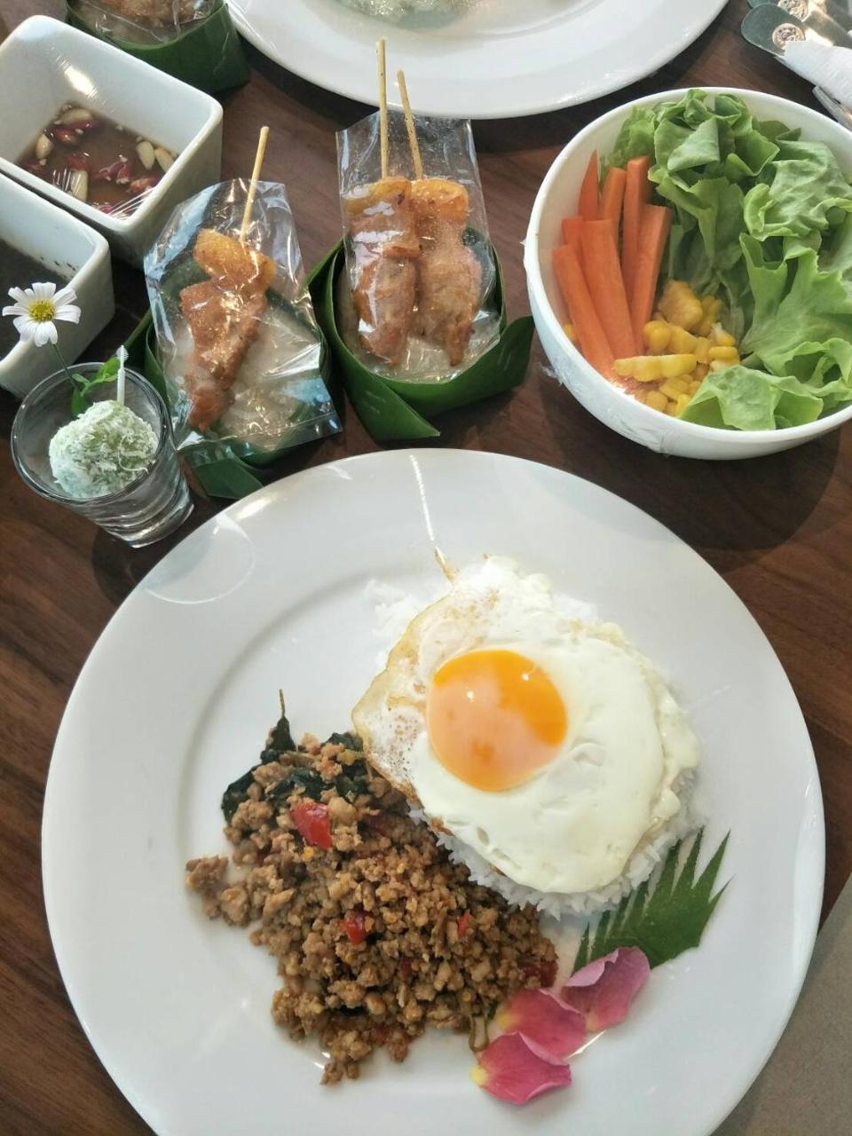 מלון Ban Dao Ruang  The White Garden Premier Saraburi מראה חיצוני תמונה