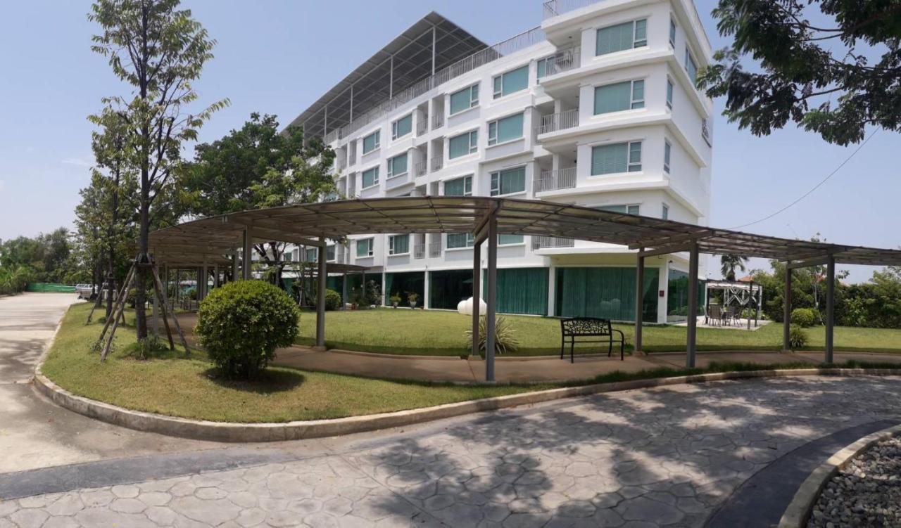 מלון Ban Dao Ruang  The White Garden Premier Saraburi מראה חיצוני תמונה