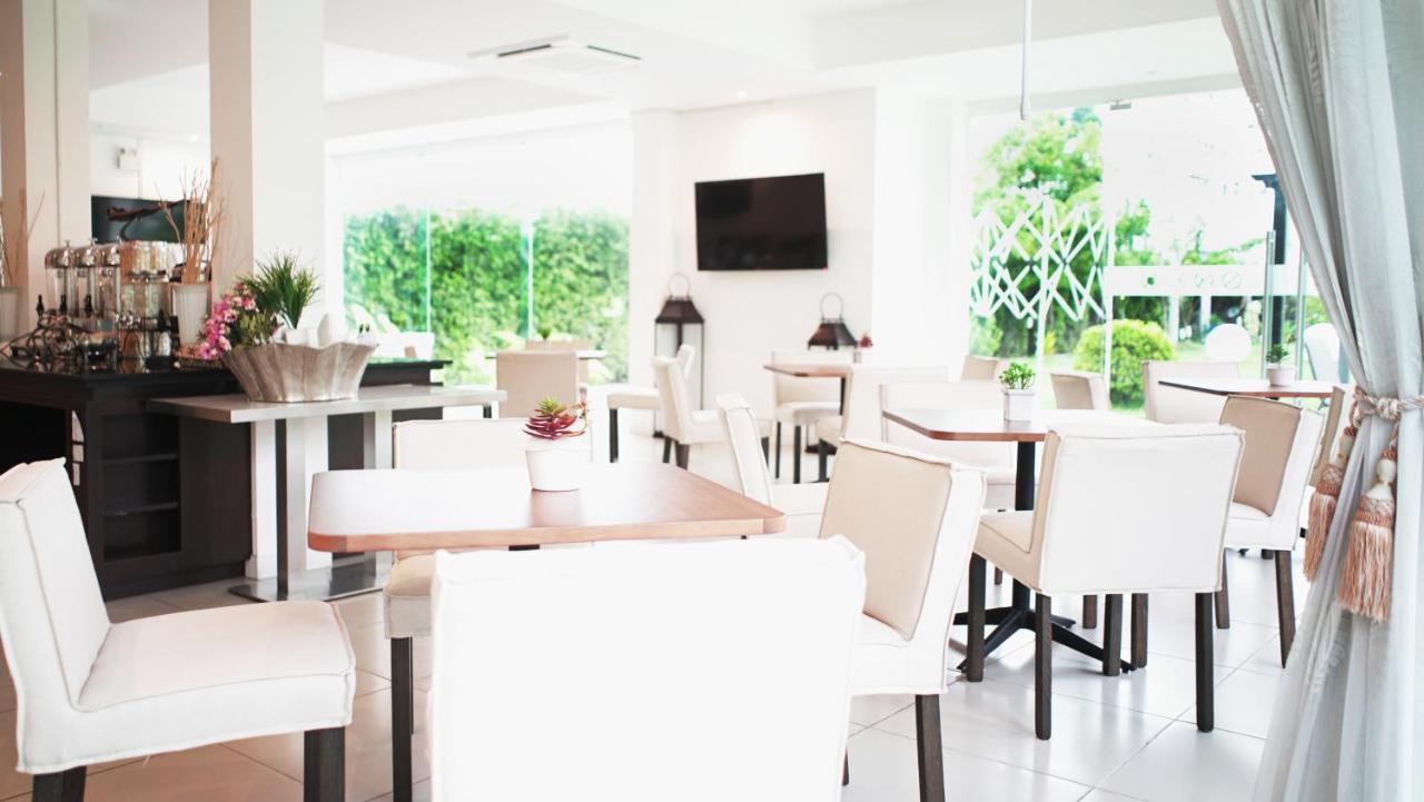 מלון Ban Dao Ruang  The White Garden Premier Saraburi מראה חיצוני תמונה