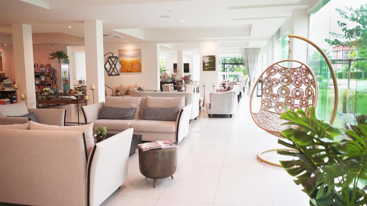 מלון Ban Dao Ruang  The White Garden Premier Saraburi מראה חיצוני תמונה